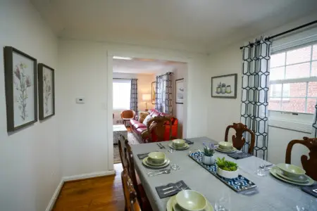 648303aa 6030 4c03 8379 765dc9adb139.jpg