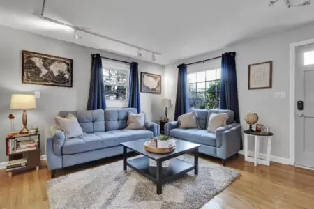 ab77c4a1 d515 46a6 b2a1 5bbfc70dc22a.jpg