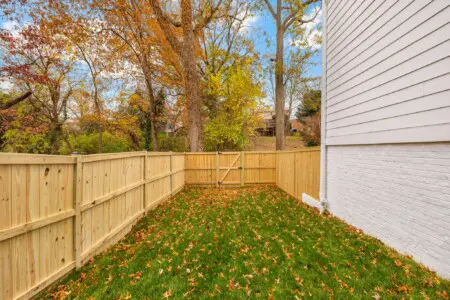 4737c1c1 6811 4889 89f3 66cf3aa69985