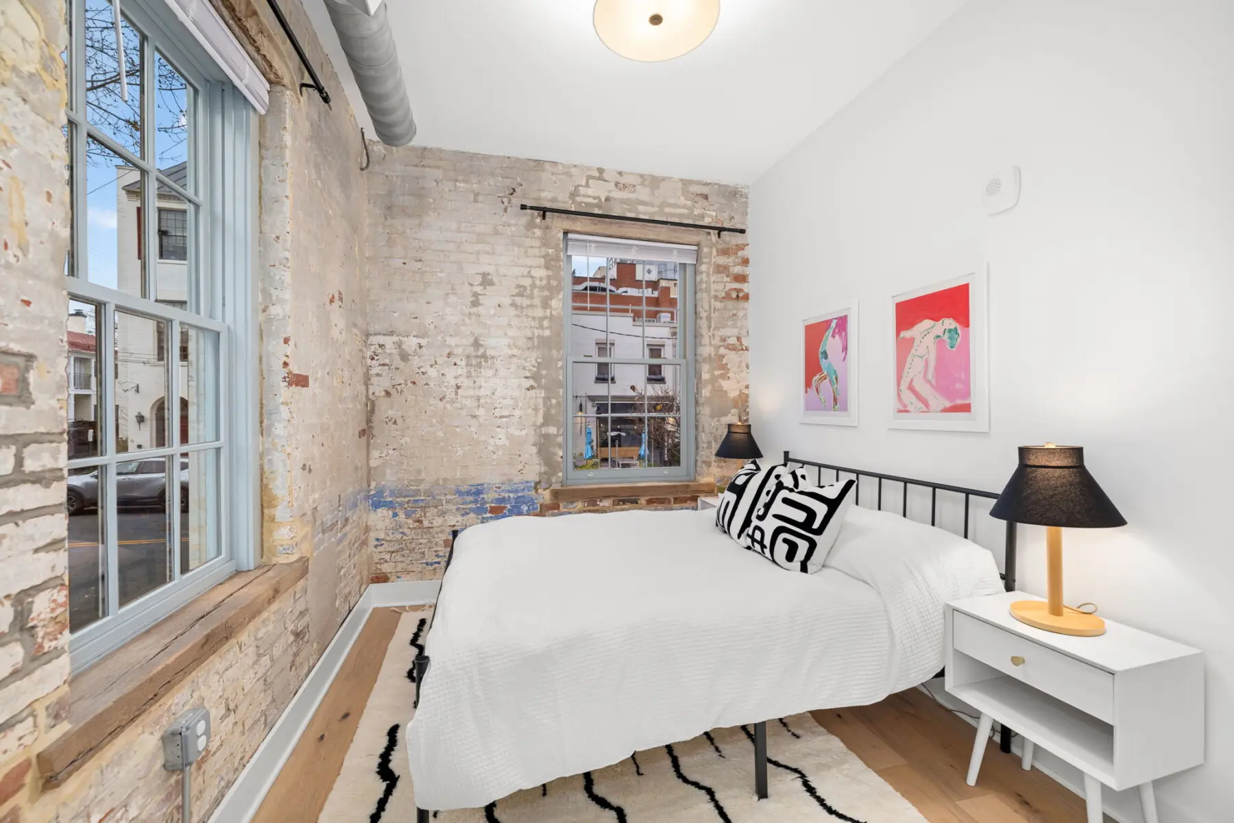 aabd4830 ad30 48af 9f9d 53b7b0adf6ec