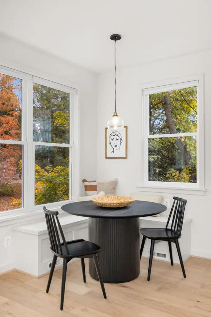 b7a8a2f1 db8d 4aba 9a67 e1b86a127a90